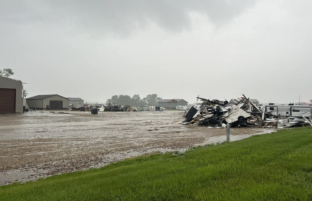 National Weather Service confirms a tornado hit Sheldon, IA on May 31 - Vimarsana News